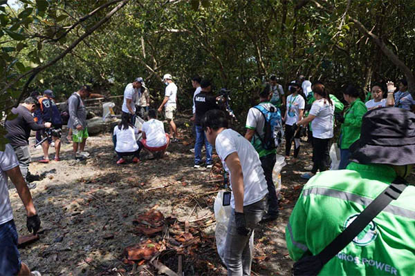 Negros Power Marks First Anniversary With Coastal Cleanup In Talisay City