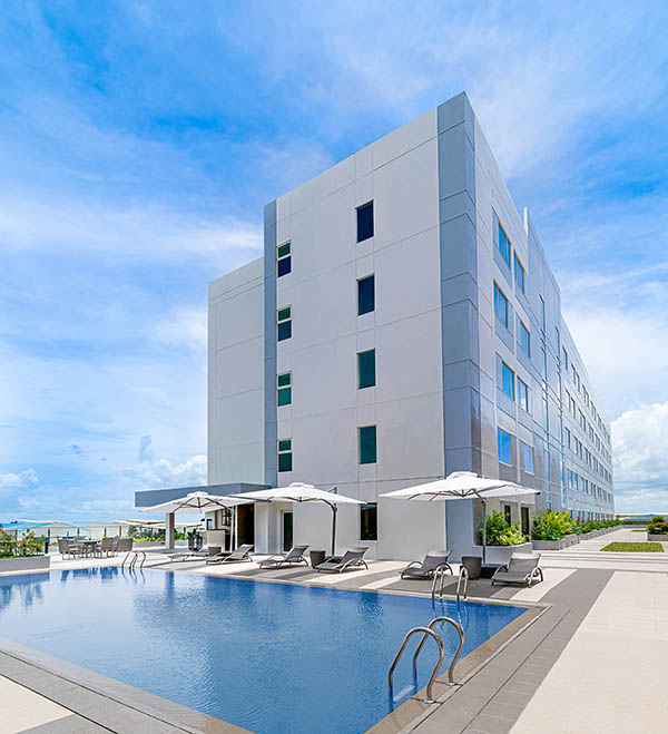 Award-Winning Hotelier Ramon Makilan Returns To His Roots To Lead Park Inn By Radisson Bacolod