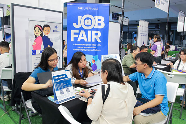 SM Supermalls And CSC Celebrate 125 Years Of Philippine Civil Service With Job Fairs That Champion Public Service Careers