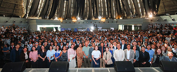 SM Supermalls And DICT Launched Digital Corners In SM Job Fairs