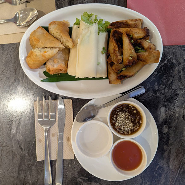 6 Pet-Friendly Food Destinations In SM City Manila To Munch On Good Food With Your Furbaby