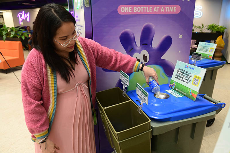 SM Introduces Sparklo Reverse Vending Machines To The Philippines For The First Time Ever