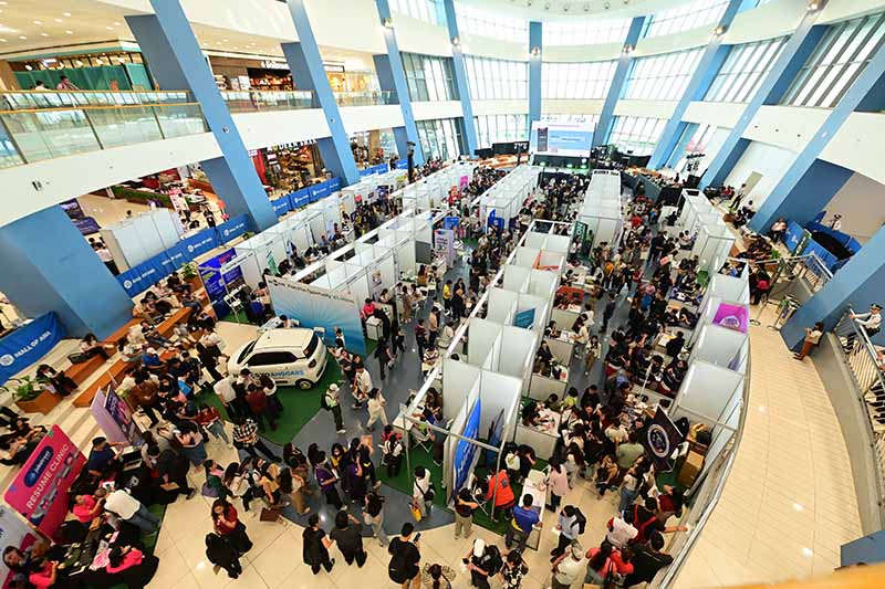 Trabaho O Negosyo Launches At SM MOA