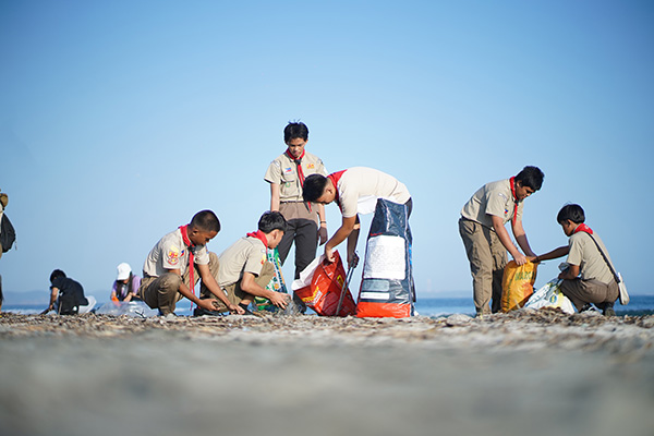 SM Coastal Cleanups Go Beyond Trash, Teach Communities To Care