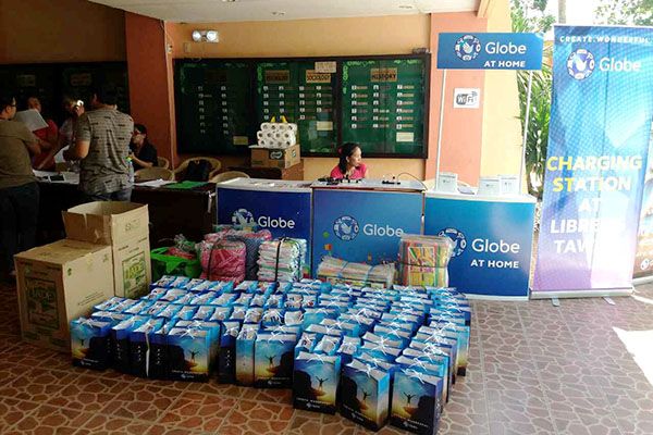Globe Operates Relief Drive For Displaced Marawi Residents